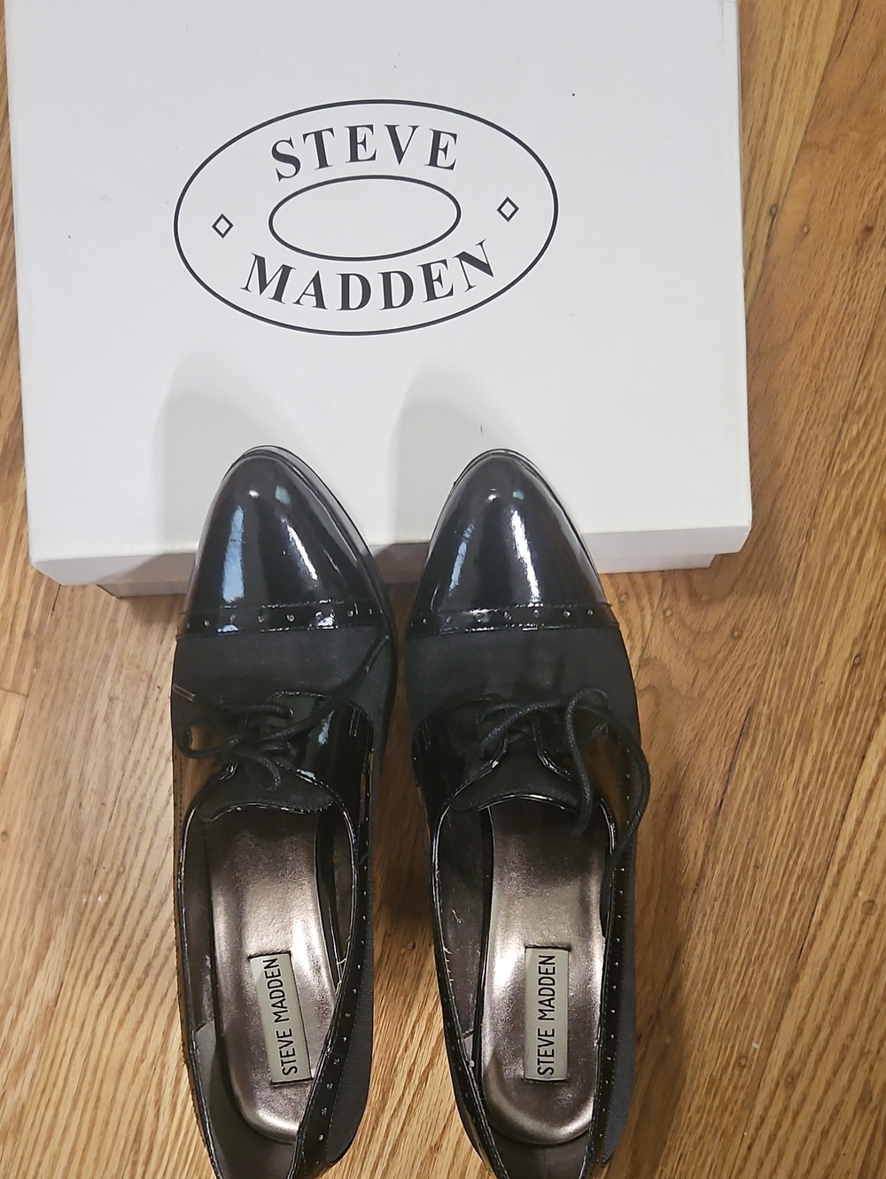Steve Madden Reilly Black/Black Patent Toe Heels